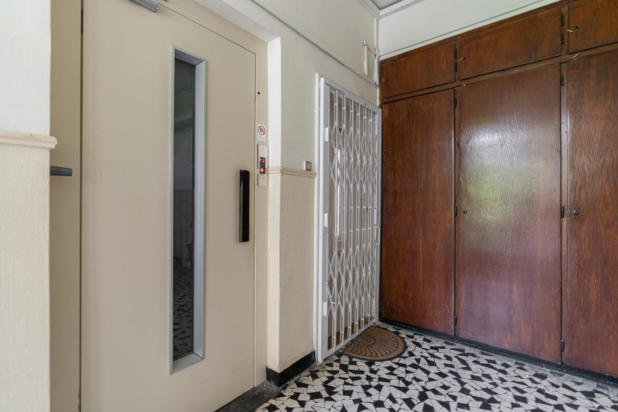 Apartamento Amora Homes Breathless Basilica View Elegant Flat With Balcony Need Reservation X Free Parking Budapest